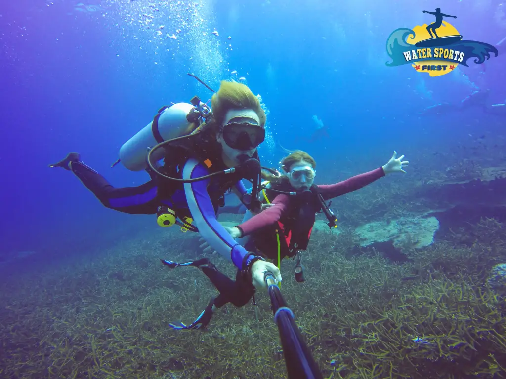 Best Underwater Cameras for Snorkeling-min